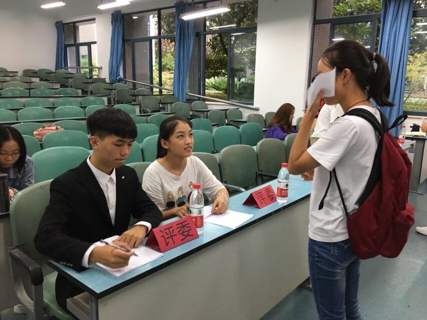 化学学院“挑战主持人”大赛初赛